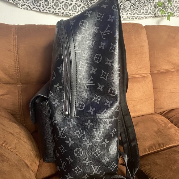 Black Louis Vuitton TakeOff Backpack - Picture 2 of 8